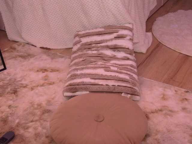 hayleybabe4's BongaCams show and profile