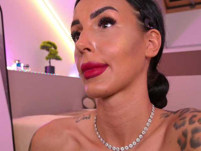 hayleybabe4 from BongaCams is Freechat