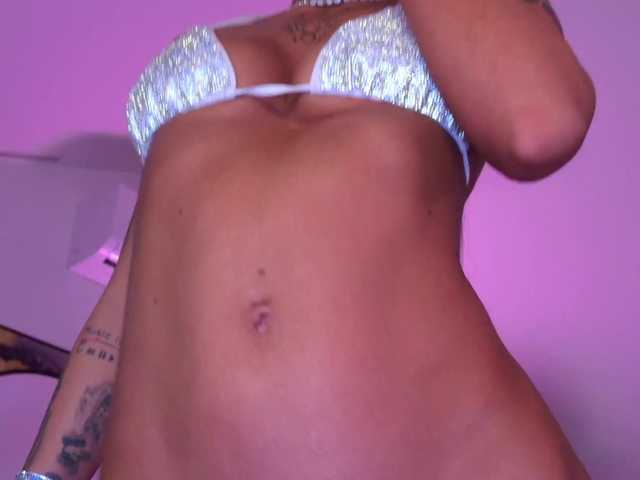 hayleybabe4 from BongaCams is Freechat