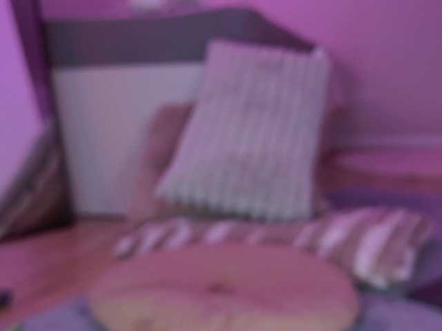 hayleybabe4's BongaCams show and profile