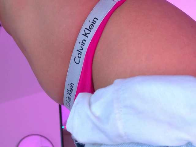 hayleybabe4's BongaCams show and profile