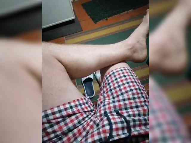 TheBrain1 Live Webcam on BongaCams