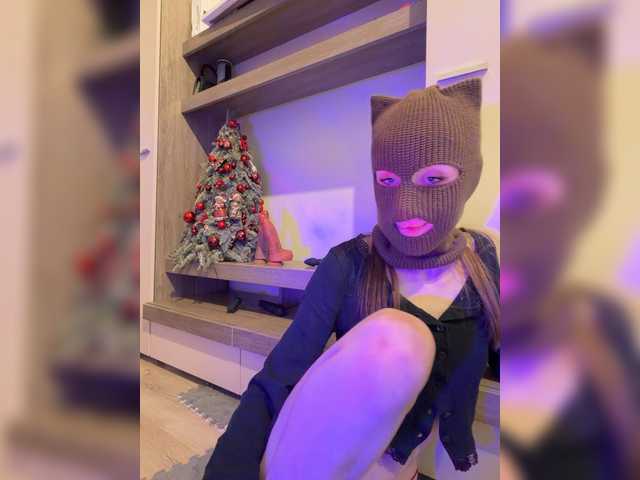 Profile and Statistics for babylakomkaa on BongaCams