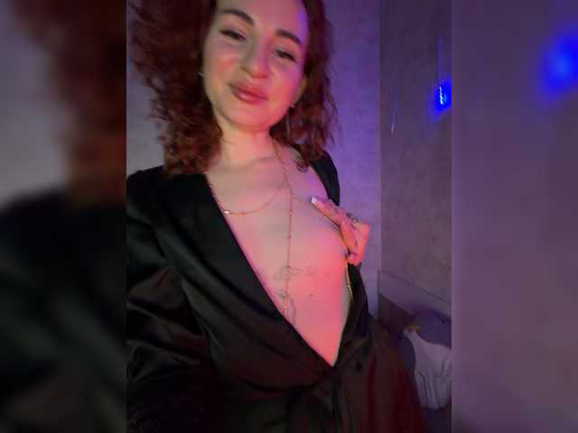 Merida23's BongaCams show and profile