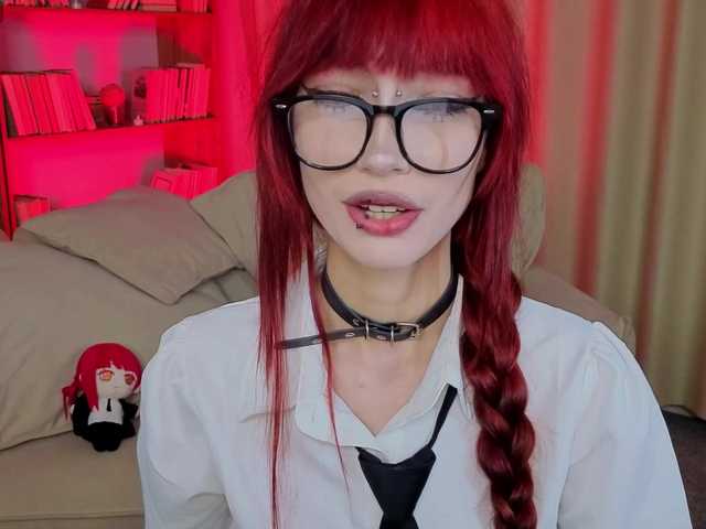 RedRubyMeow's BongaCams show and profile