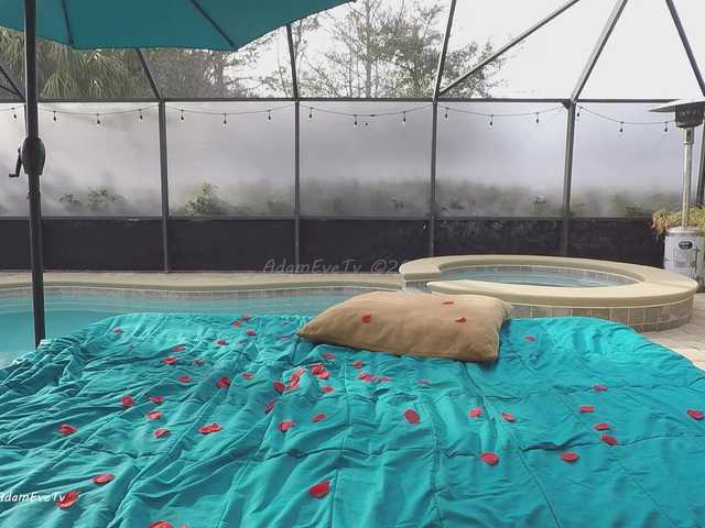 AdamEveTv's BongaCams show and profile