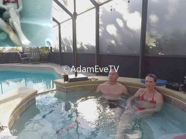 AdamEveTv webcam