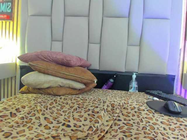 Bonimiley's BongaCams show and profile