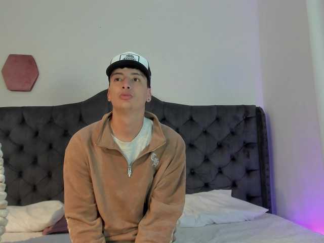 twomilkyway's BongaCams show and profile