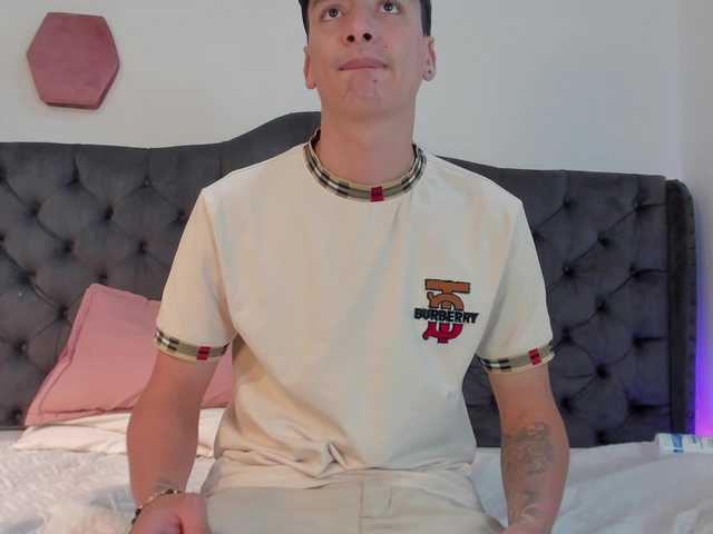 twomilkyway's BongaCams show and profile