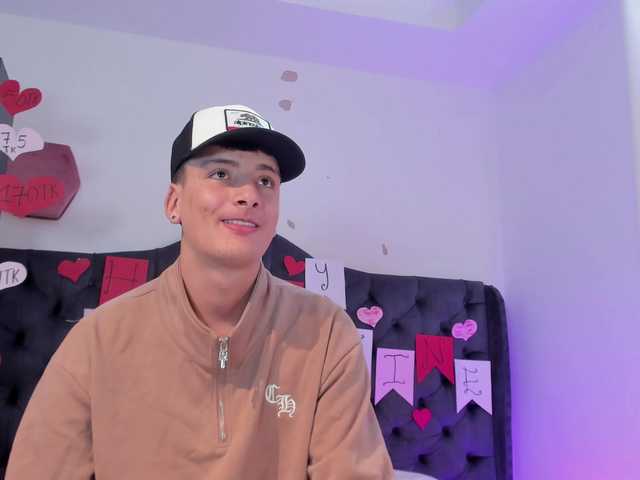 twomilkyway's BongaCams show and profile