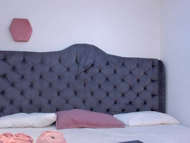 twomilkyway live cam profile