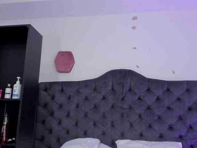 twomilkyway Live Webcam on BongaCams