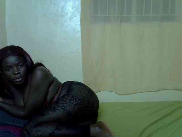 Ebonysiren webcam