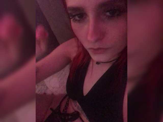 ScarlettHarrison09's BongaCams show and profile