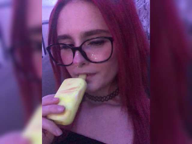 ScarlettHarrison09's BongaCams show and profile