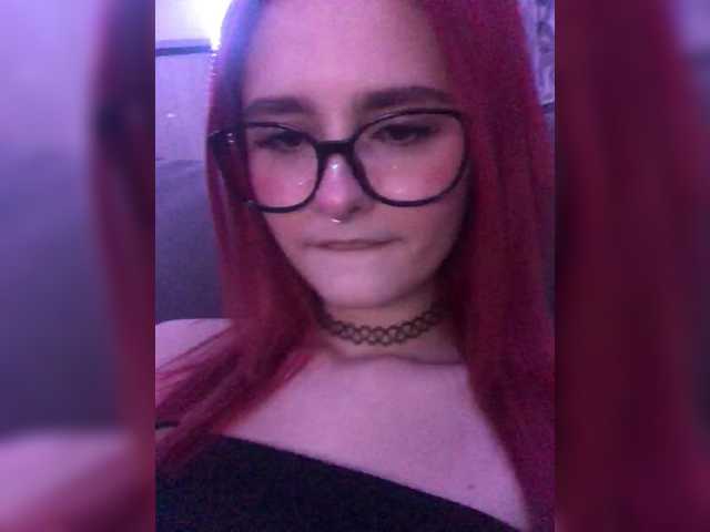 ScarlettHarrison09's BongaCams show and profile