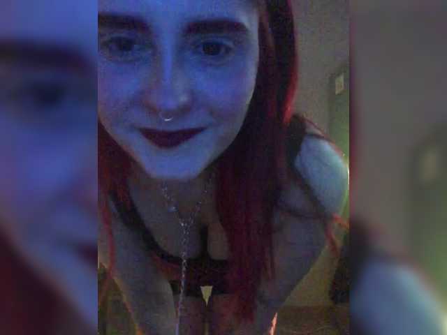 ScarlettHarrison09's BongaCams show and profile