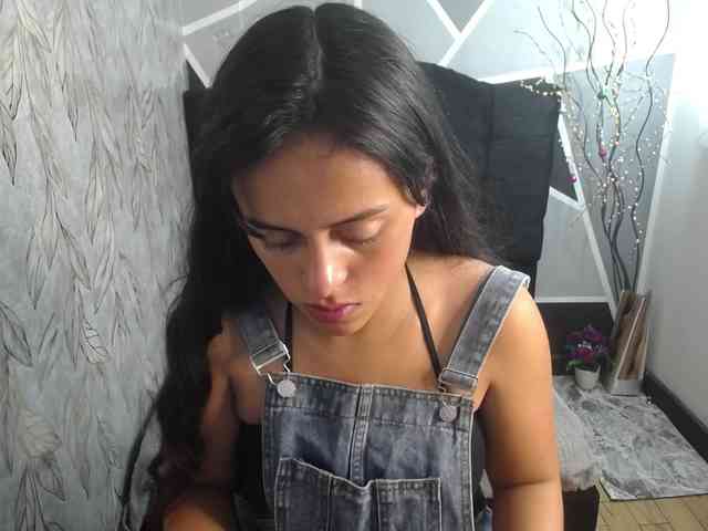 ChloeDreamm ChloeDreamm