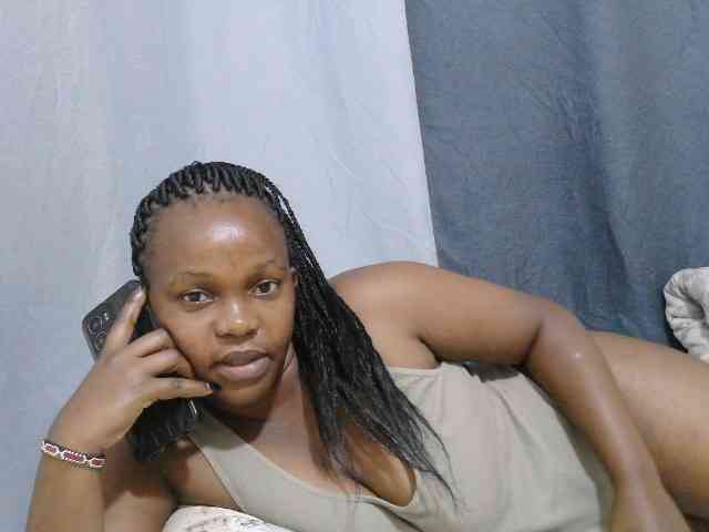 Cutie-lynda Cutie-lynda