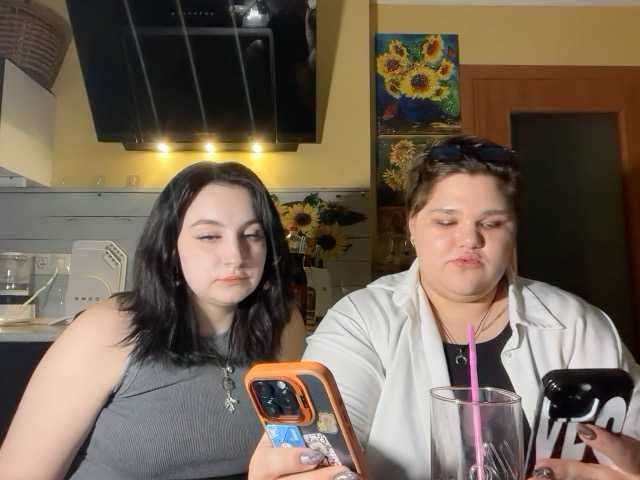 cute2girlscam – webcam model profile photo