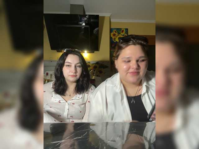 Preview of cute2girlscam