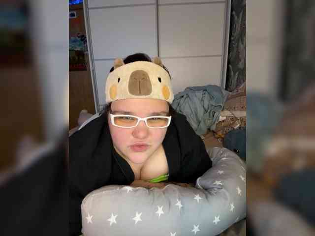 alexbrarislav webcam