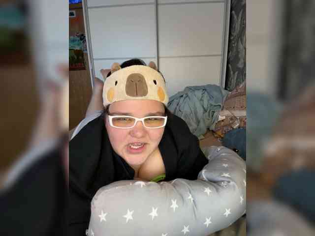 alexbrarislav webcam