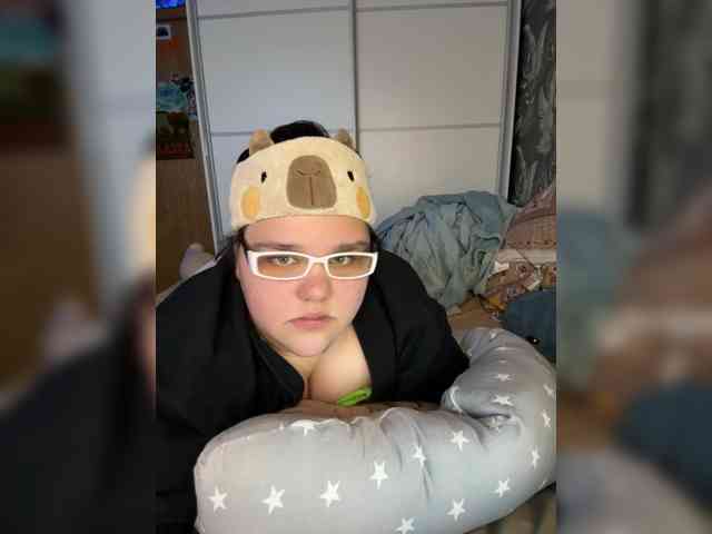 alexbrarislav webcam