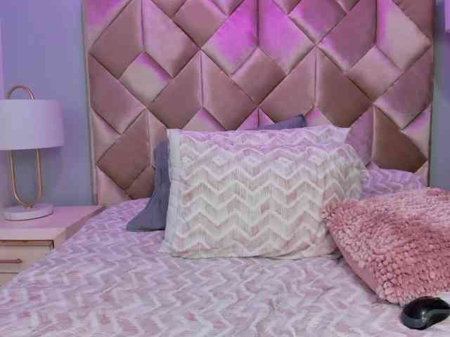 ThalyAdams ThalyAdams