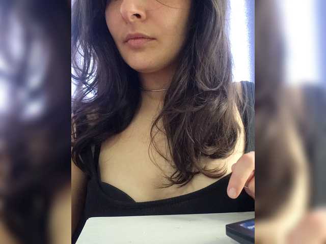 RoxanneRiddle69's BongaCams show and profile