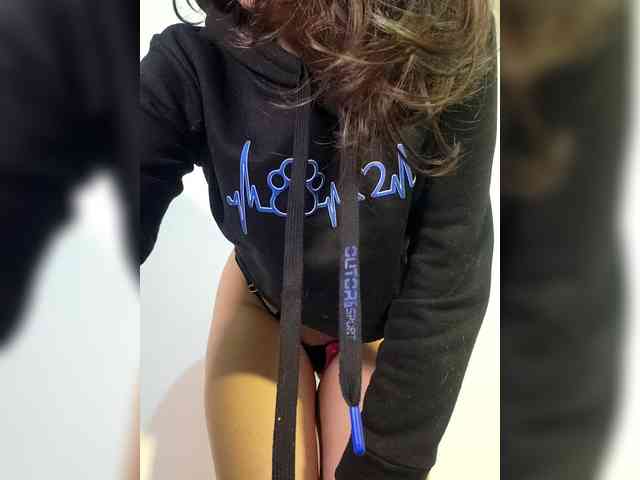 RoxanneRiddle69 webcam