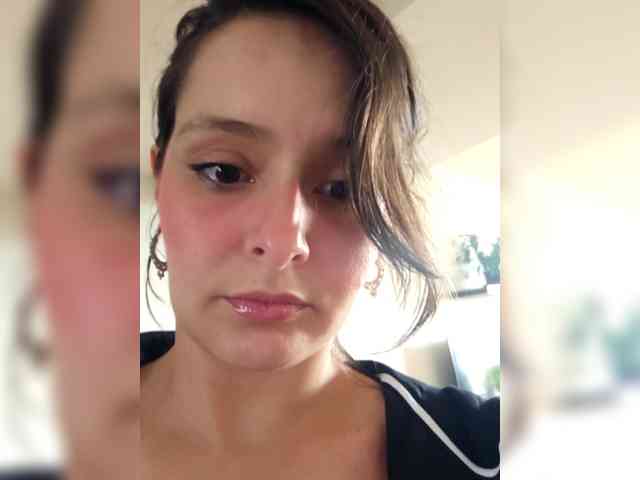 RoxanneRiddle69 webcam