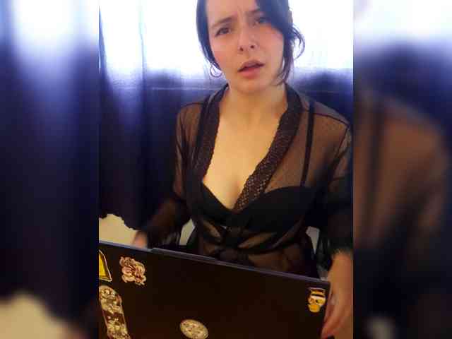 RoxanneRiddle69 RoxanneRiddle69