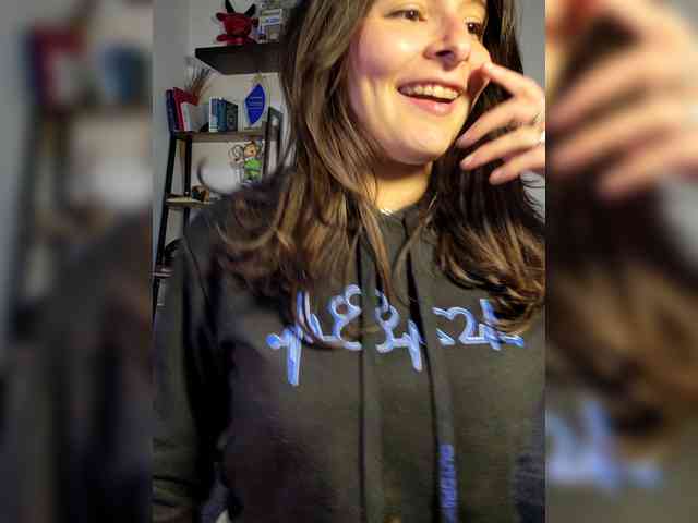 RoxanneRiddle69 webcam