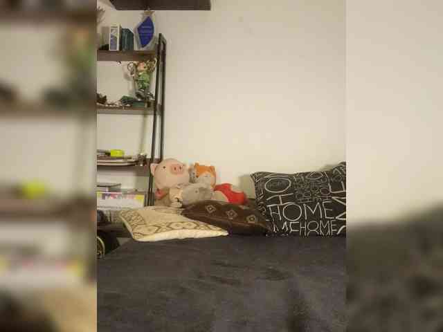 RoxanneRiddle69 webcam