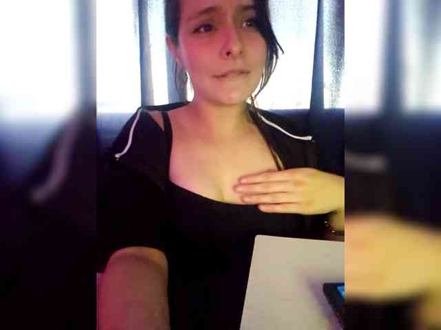 RoxanneRiddle69 webcam