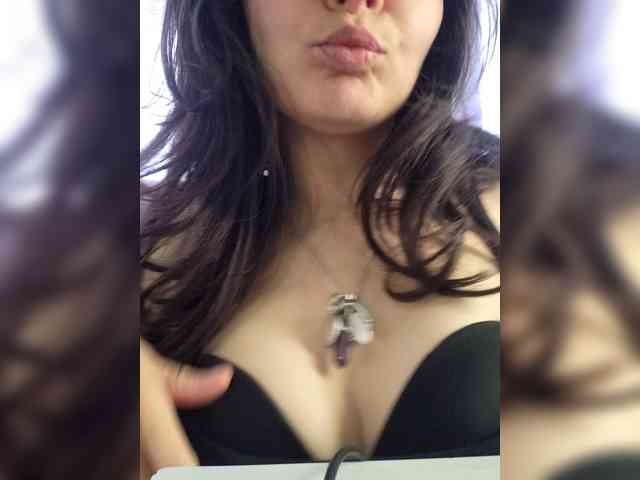 RoxanneRiddle69 webcam