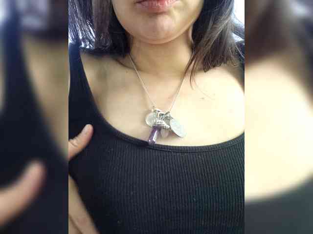 RoxanneRiddle69 webcam