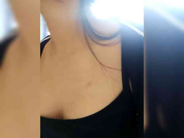 RoxanneRiddle69 webcam