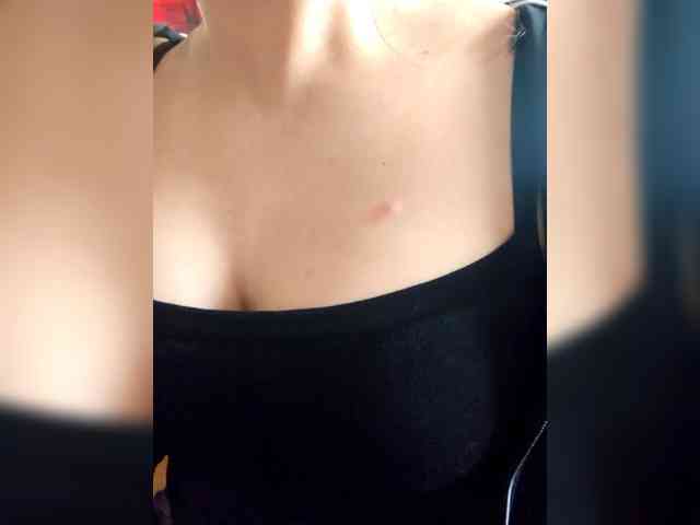 RoxanneRiddle69 webcam