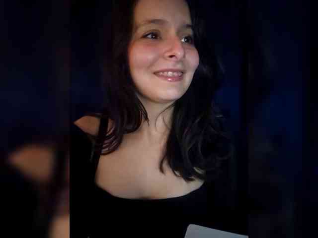 RoxanneRiddle69 webcam