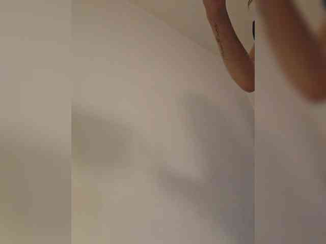 RoxanneRiddle69 Live Webcam on BongaCams