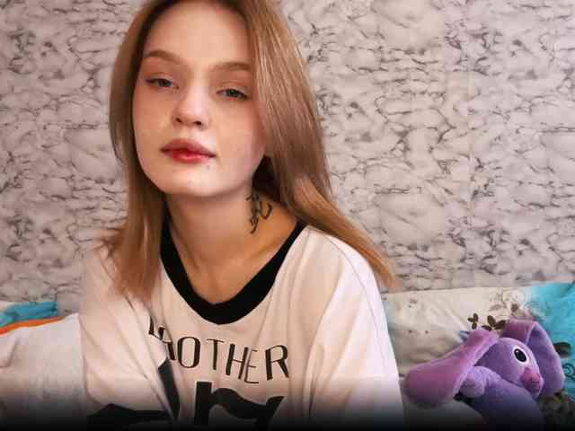 AliceGlow webcam