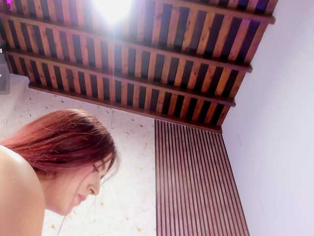 jimenawhite1's BongaCams show and profile