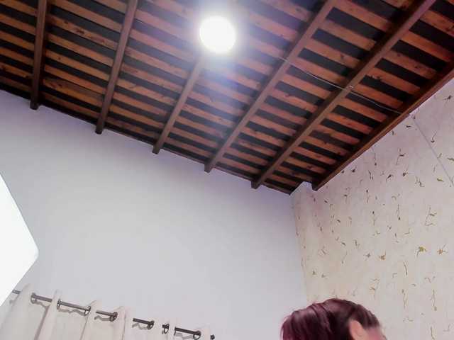 jimenawhite1's BongaCams show and profile