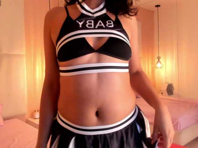 Valeria-Martins's BongaCams show and profile