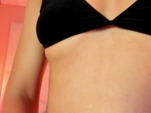 Valeria-Martins's BongaCams show and profile