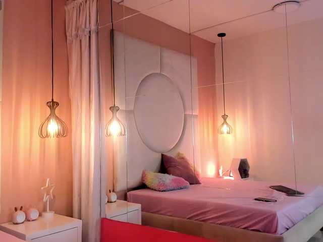 Valeria-Martins's BongaCams show and profile