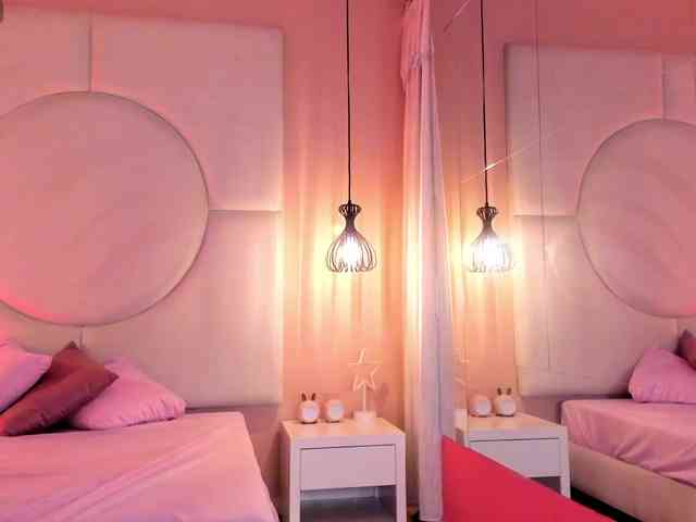 Valeria-Martins webcam